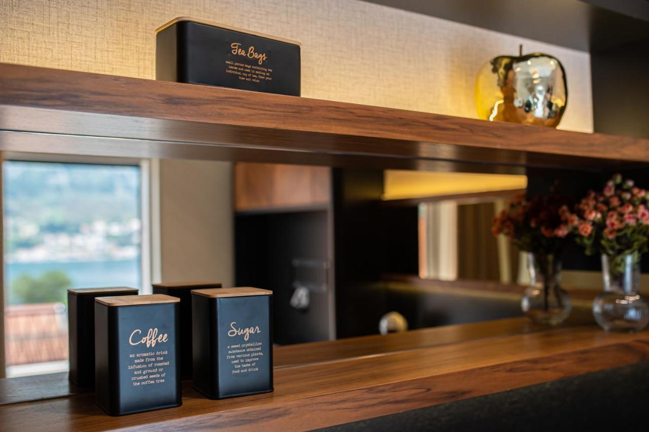Enyana Luxury Suites Kotor Zewnętrze zdjęcie