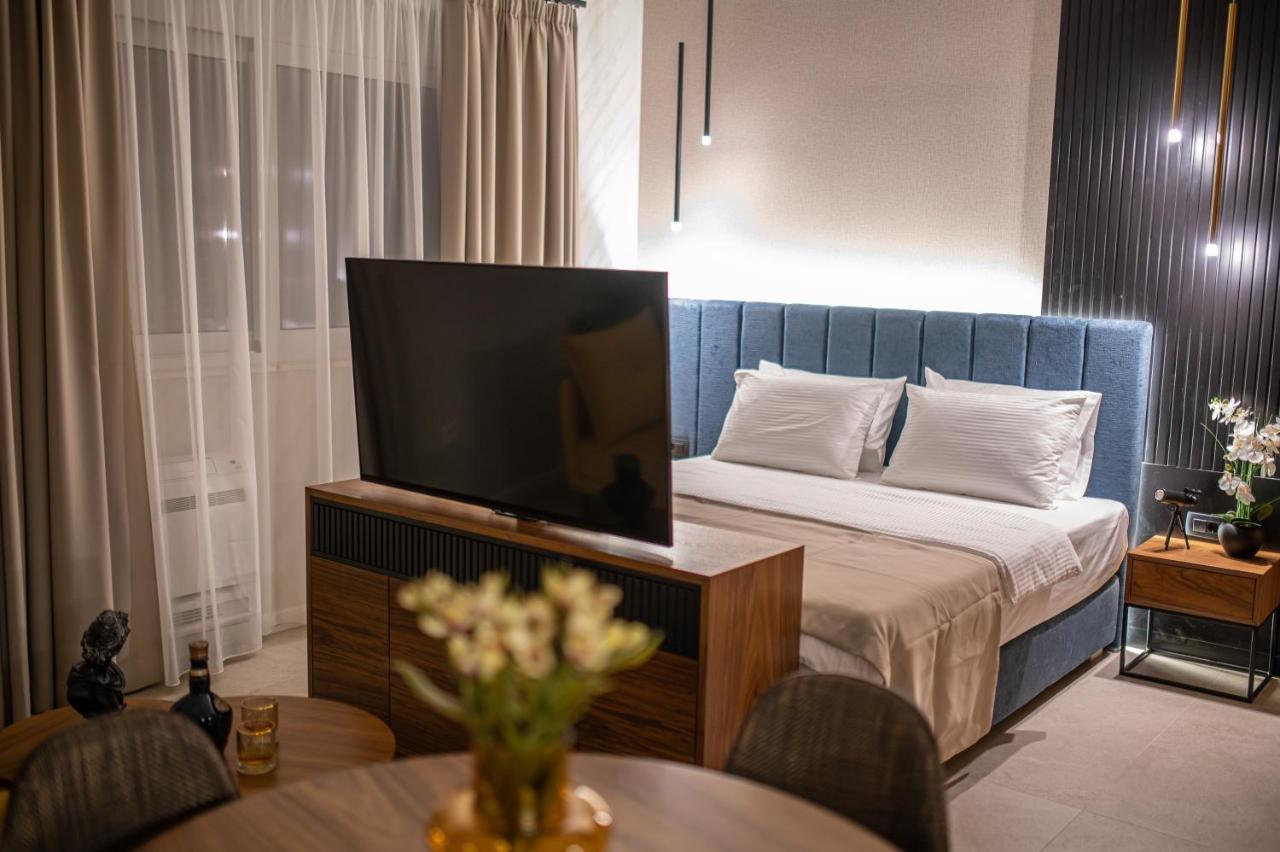 Enyana Luxury Suites Kotor Zewnętrze zdjęcie